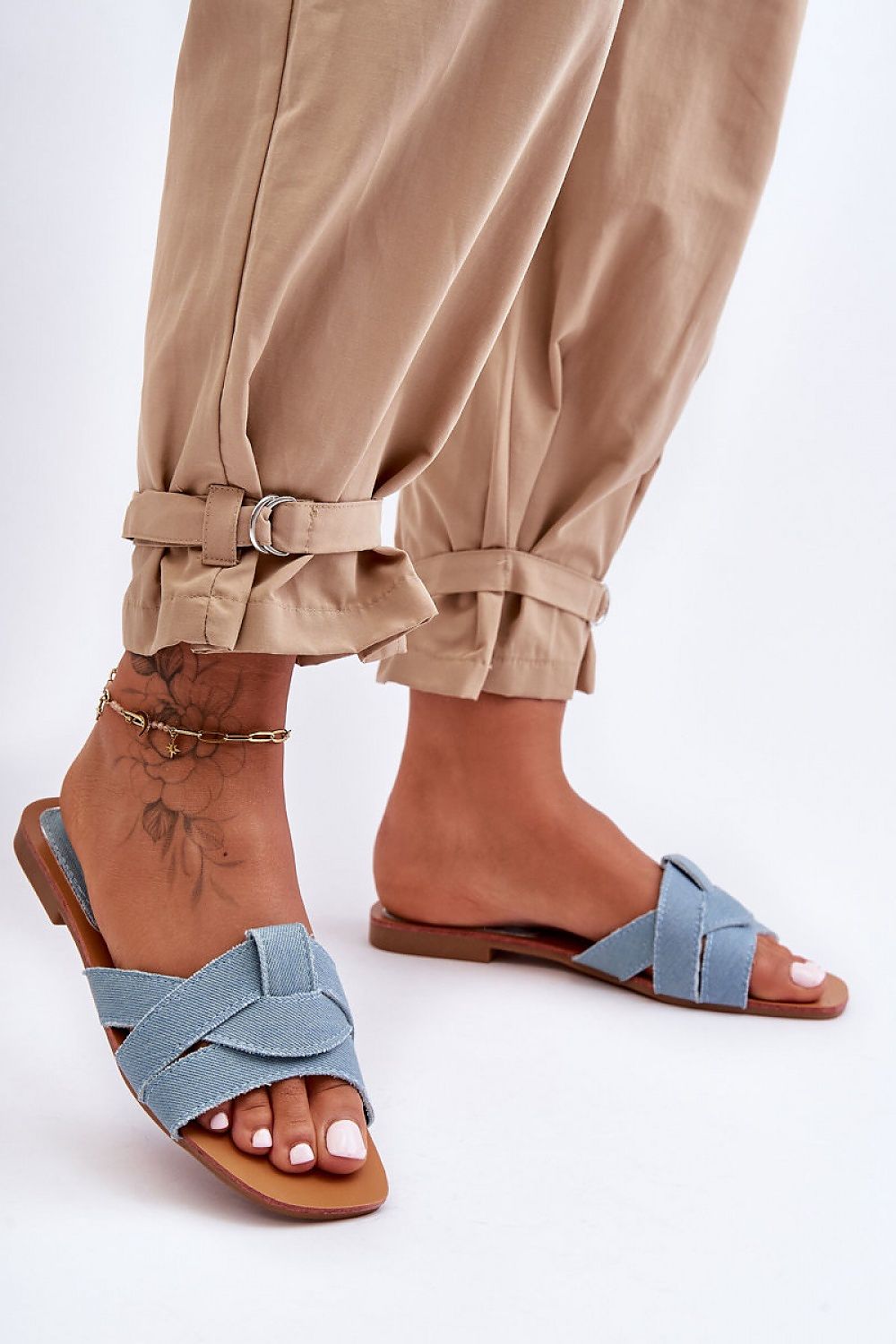 Flip-flops model 183491